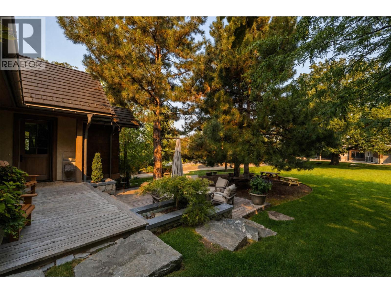 12407 Coldstream Creek Road, Coldstream, British Columbia  V1B 1G2 - Photo 37 - 10397885