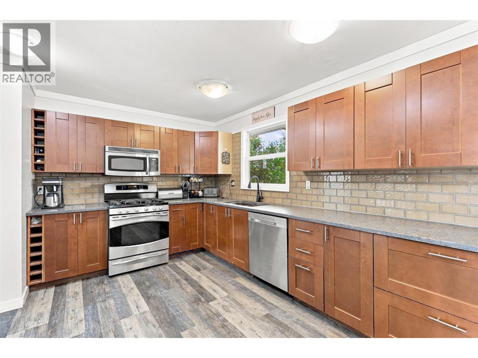 2623 Sandpiper Drive, Kamloops, British Columbia  V2B 6G1 - Photo 13 - 10399881