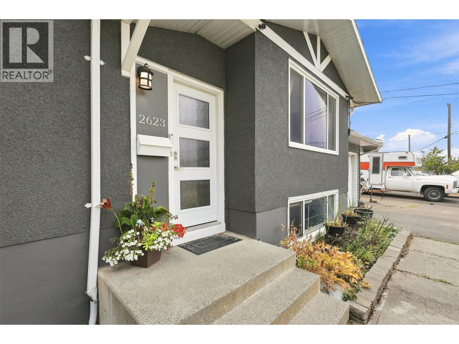 2623 Sandpiper Drive, Kamloops, British Columbia  V2B 6G1 - Photo 4 - 10399881