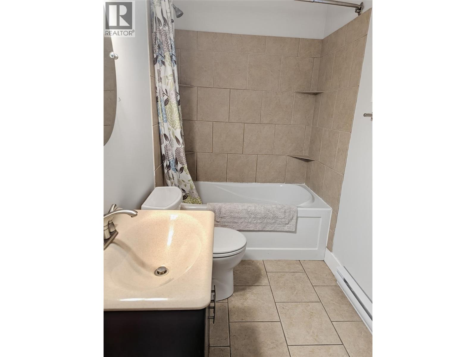 220 Park Street, Kamloops, British Columbia  V2B 4A7 - Photo 24 - 10399853