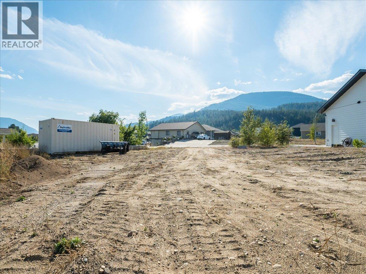 4009 Grandview Drive, Castlegar, British Columbia  V1N 4X9 - Photo 21 - 10399833