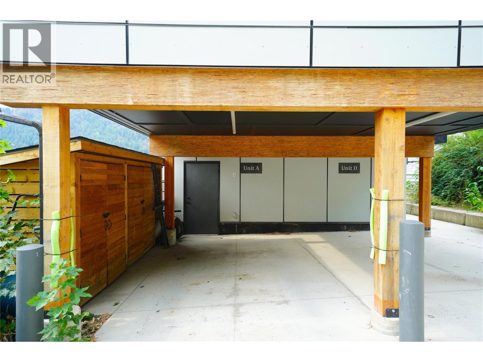 920 Front Street Street Unit# A, Nelson, British Columbia  V1L 4C2 - Photo 2 - 10399669