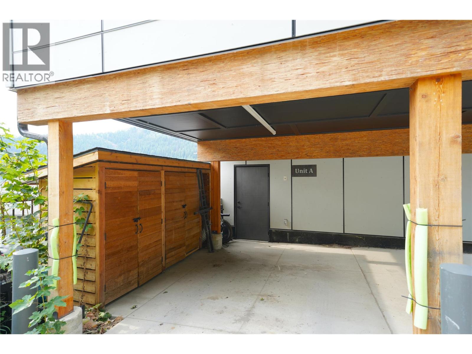 920 Front Street Street Unit# A, Nelson, British Columbia  V1L 4C2 - Photo 3 - 10399669