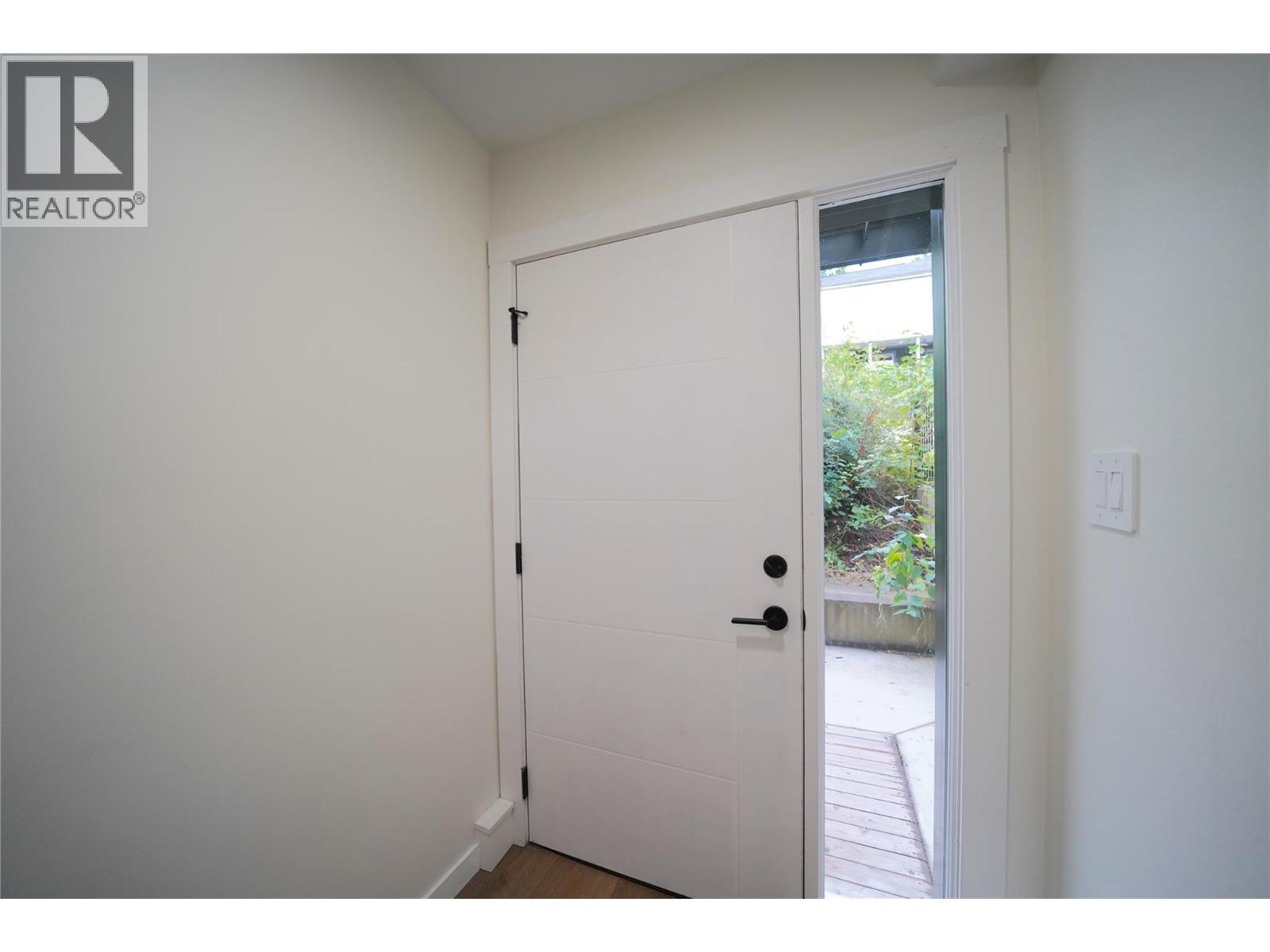 920 Front Street Street Unit# A, Nelson, British Columbia  V1L 4C2 - Photo 6 - 10399669