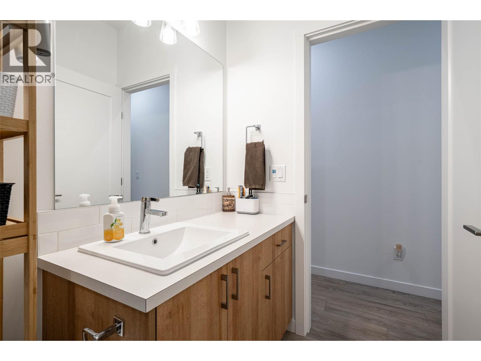 8900 Jim Bailey Road Unit# 206e, Kelowna, British Columbia  V4V 1E8 - Photo 14 - 10399871