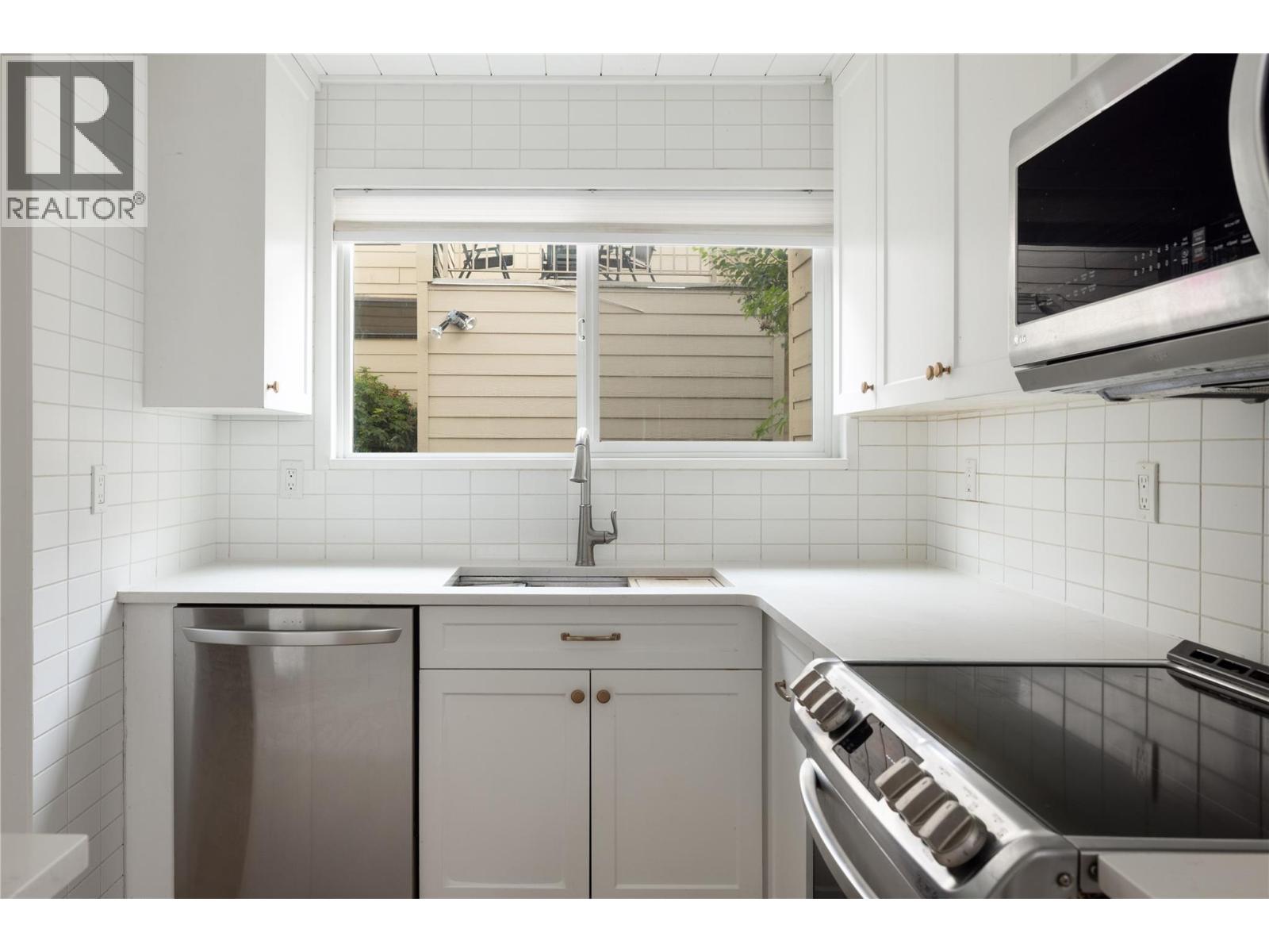 5300 25 Avenue Unit# 20, Vernon, British Columbia  V1T 6R4 - Photo 8 - 10399814