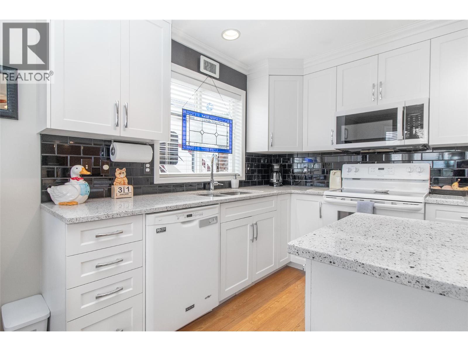 3527 Glen Eagles Drive, West Kelowna, British Columbia  V4T 2L6 - Photo 10 - 10399799