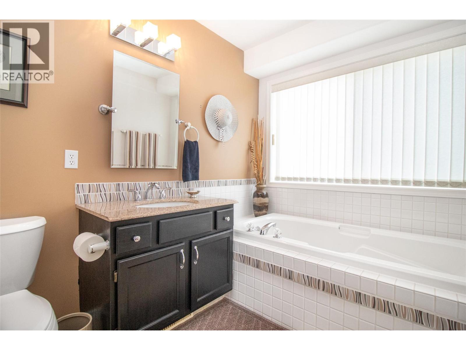 3527 Glen Eagles Drive, West Kelowna, British Columbia  V4T 2L6 - Photo 21 - 10399799