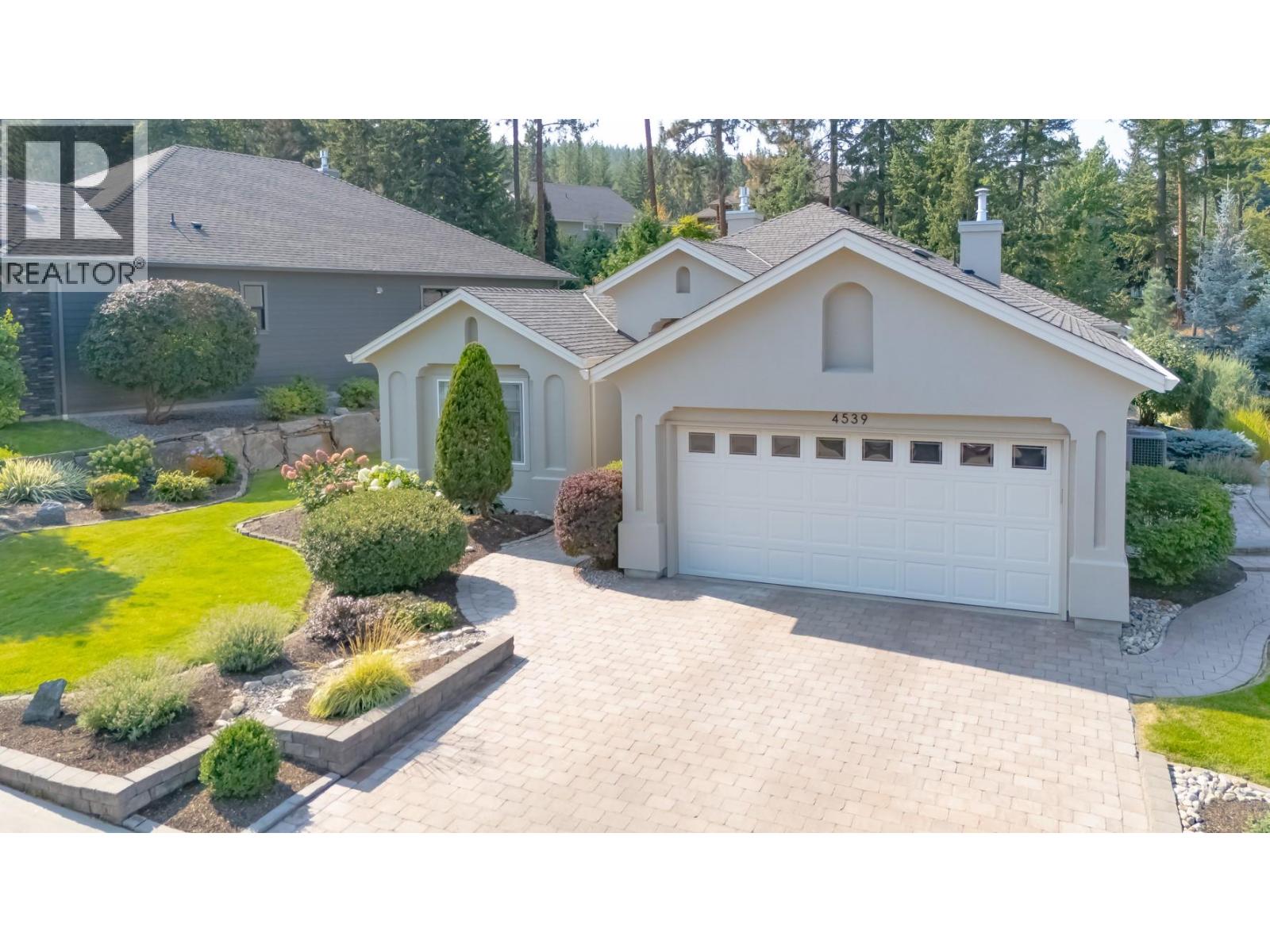4539 Gallaghers Edgewood Drive, Kelowna, British Columbia  V1W 5E6 - Photo 3 - 10399661