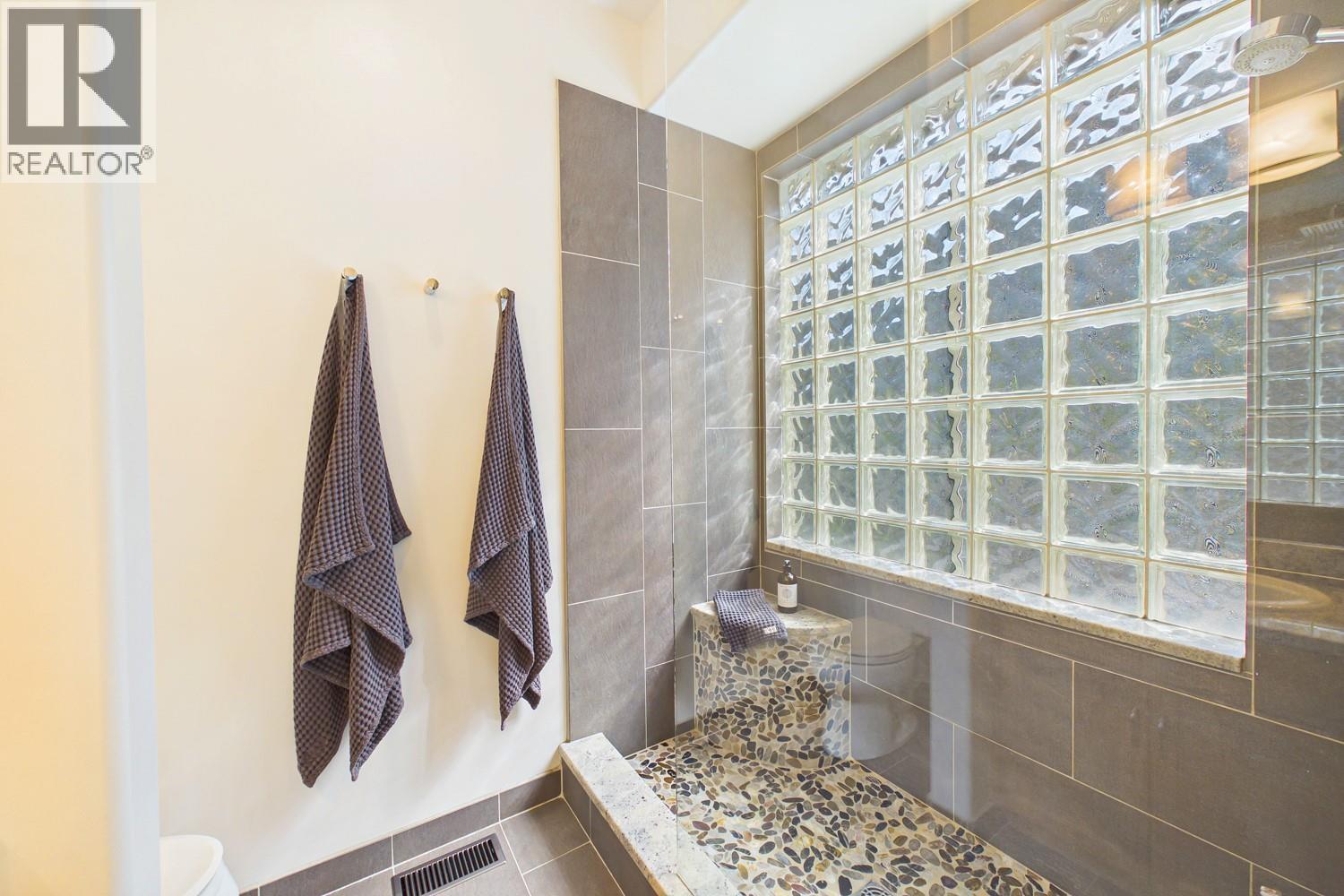 4539 Gallaghers Edgewood Drive, Kelowna, British Columbia  V1W 5E6 - Photo 37 - 10399661