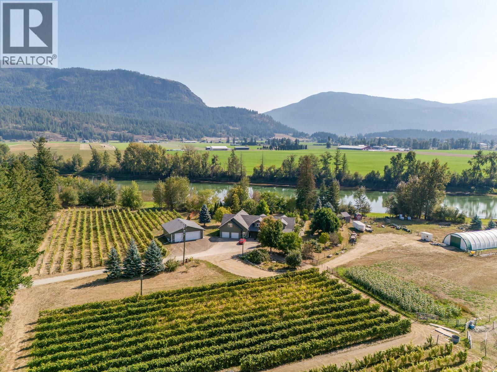 70 Waterside Road, Enderby, British Columbia  V0E 1V3 - Photo 5 - 10399597