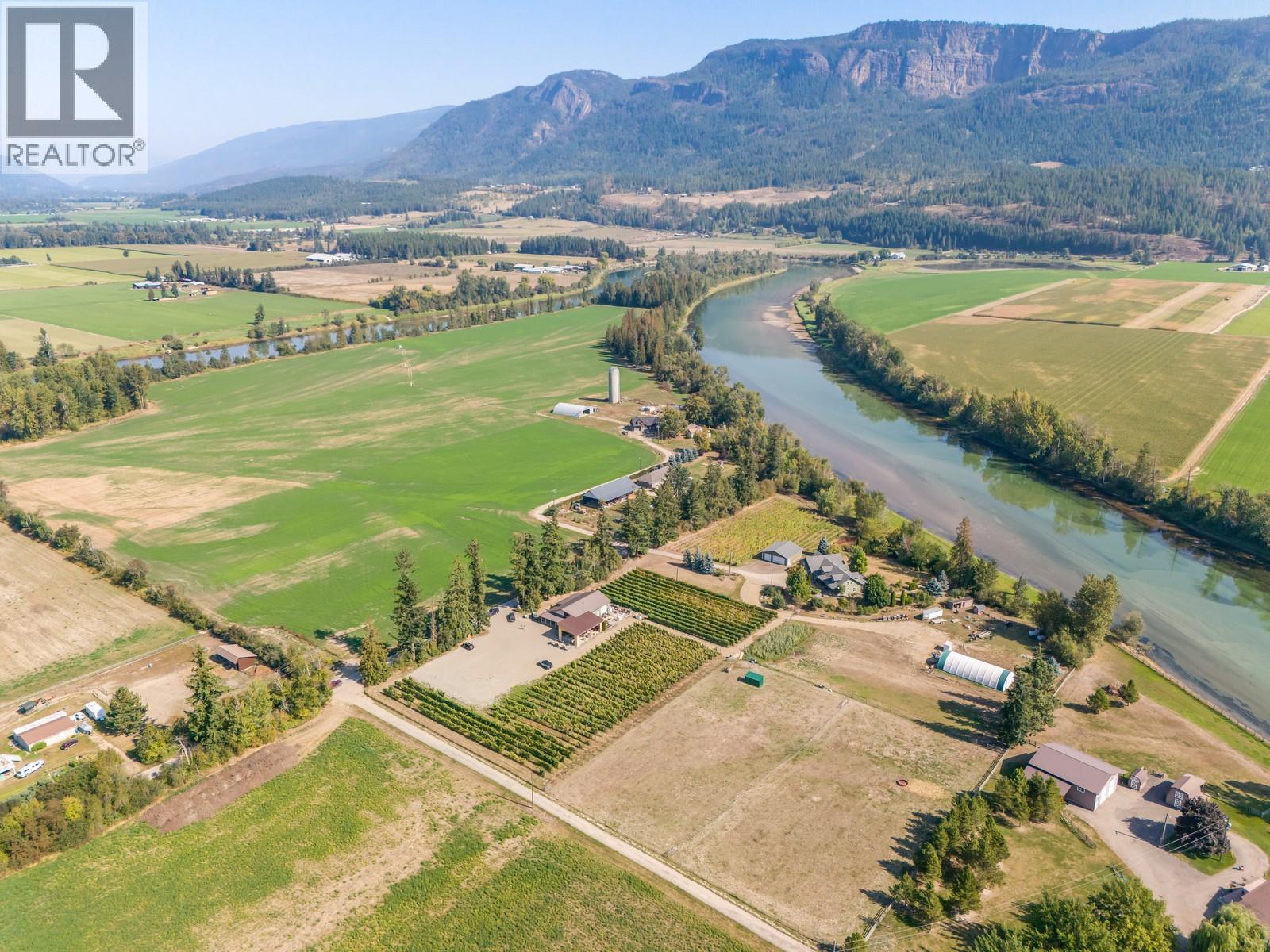 70 Waterside Road, Enderby, British Columbia  V0E 1V3 - Photo 88 - 10399597