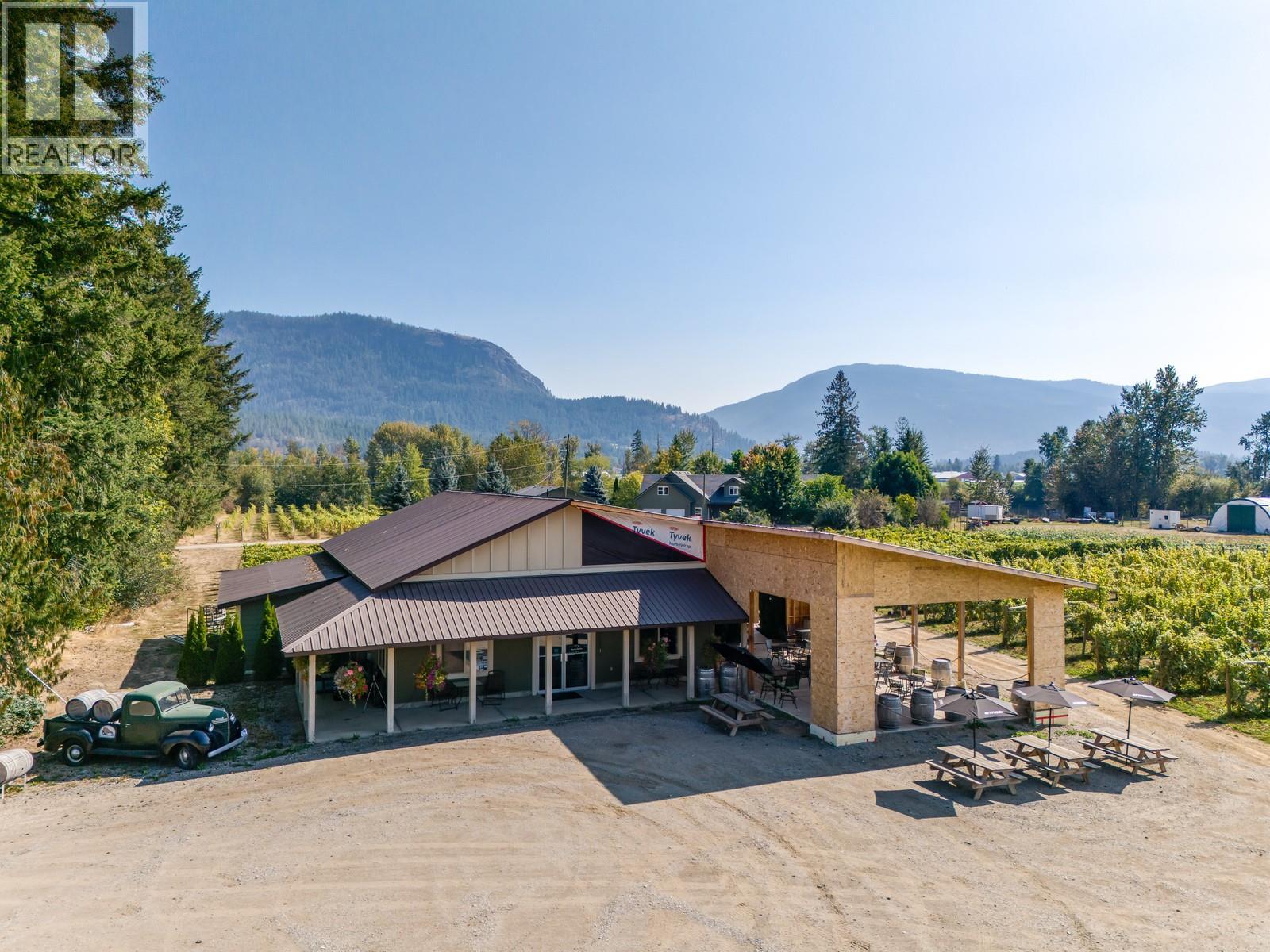 70 Waterside Road, Enderby, British Columbia  V0E 1V3 - Photo 9 - 10399597