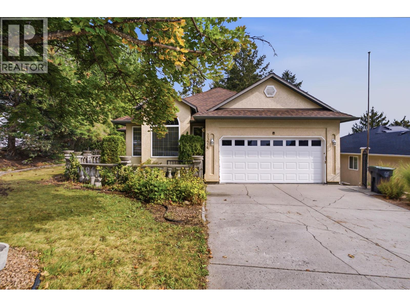 2374 Shannon Woods Drive, West Kelowna, British Columbia  V4T 2M1 - Photo 1 - 10399359