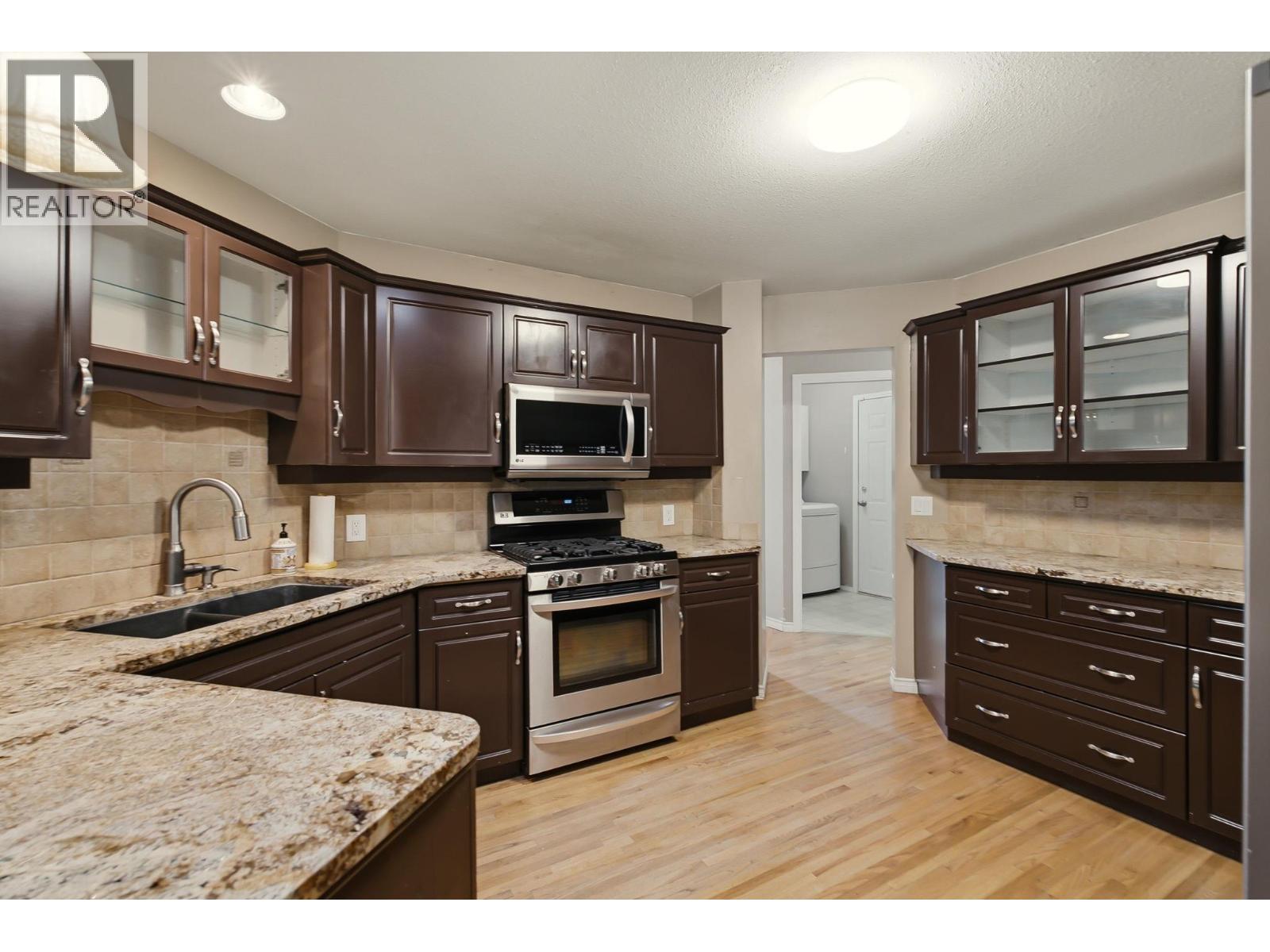 2374 Shannon Woods Drive, West Kelowna, British Columbia  V4T 2M1 - Photo 12 - 10399359
