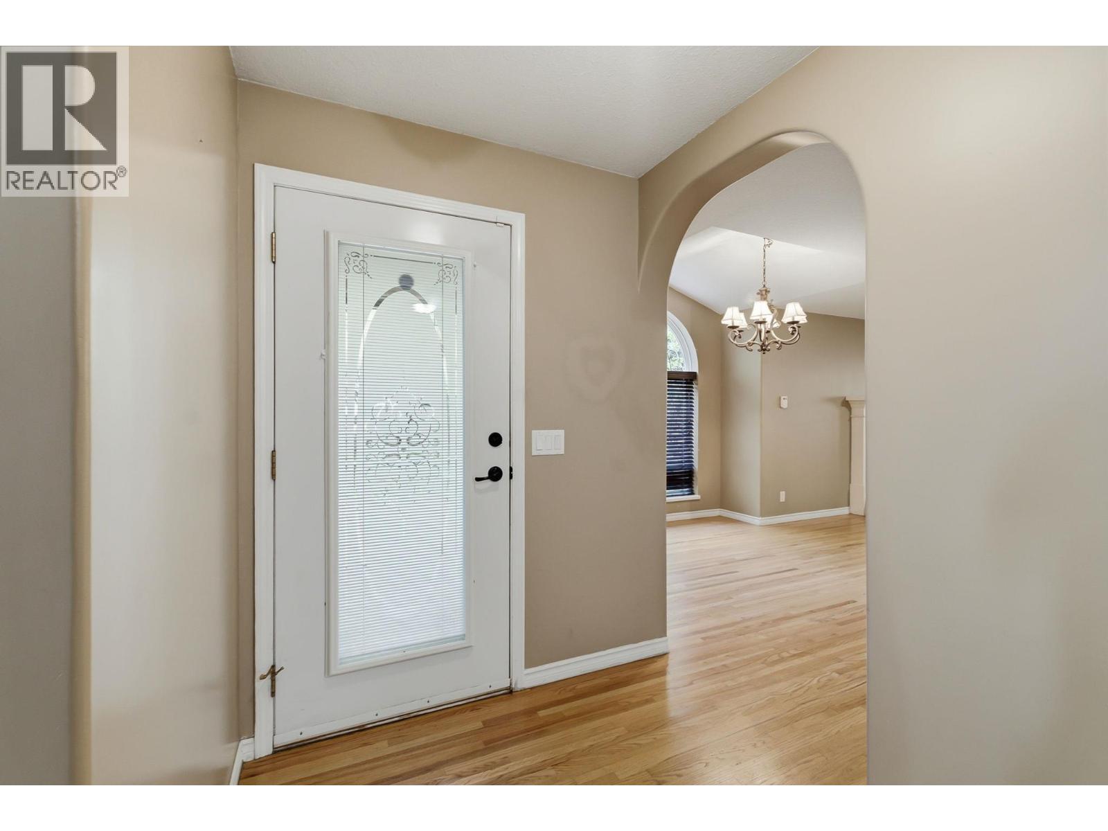 2374 Shannon Woods Drive, West Kelowna, British Columbia  V4T 2M1 - Photo 5 - 10399359