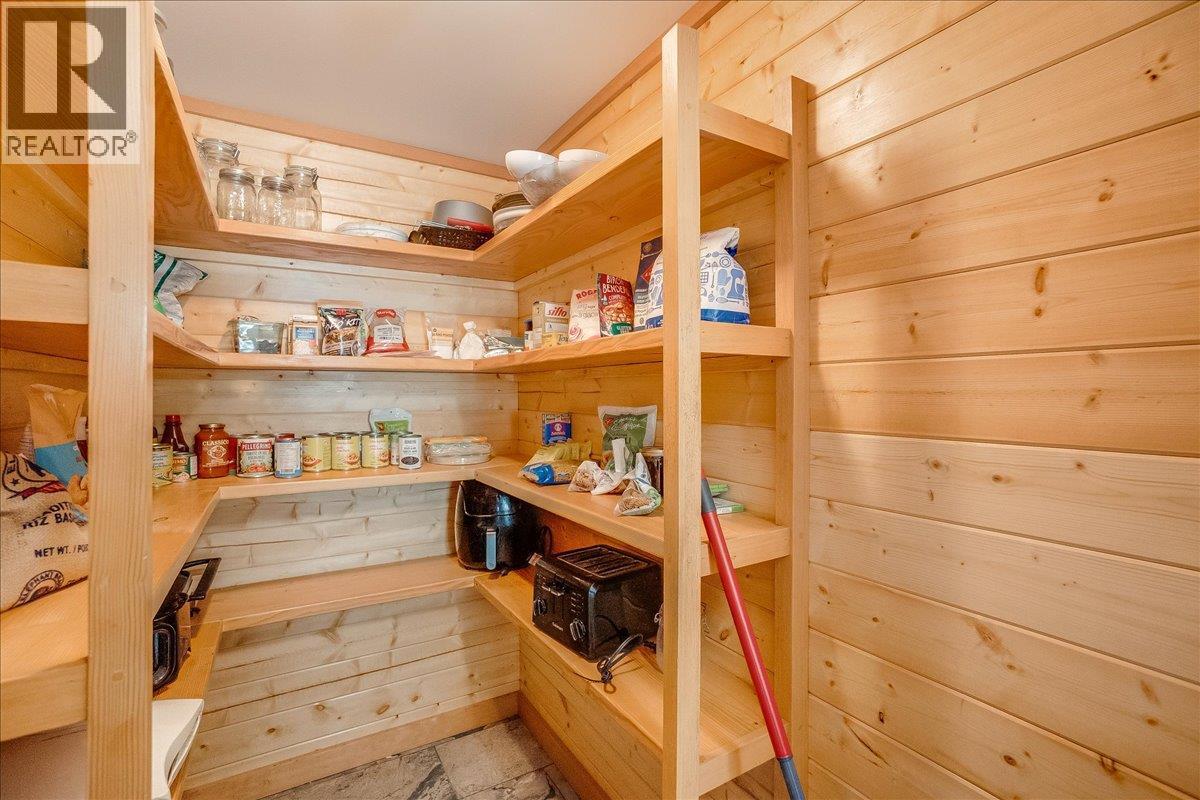 3710 Ladybird Road, Krestova, British Columbia  V0G 1H2 - Photo 24 - 10399750