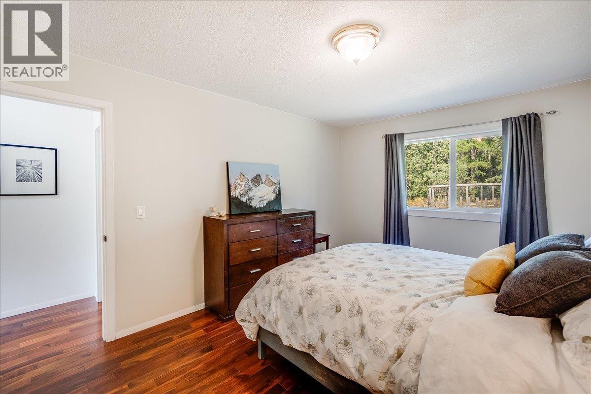 3710 Ladybird Road, Krestova, British Columbia  V0G 1H2 - Photo 29 - 10399750