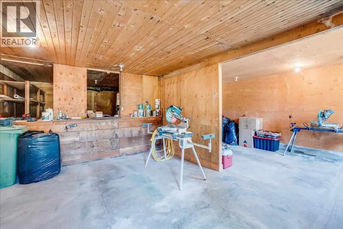 3710 Ladybird Road, Krestova, British Columbia  V0G 1H2 - Photo 51 - 10399750