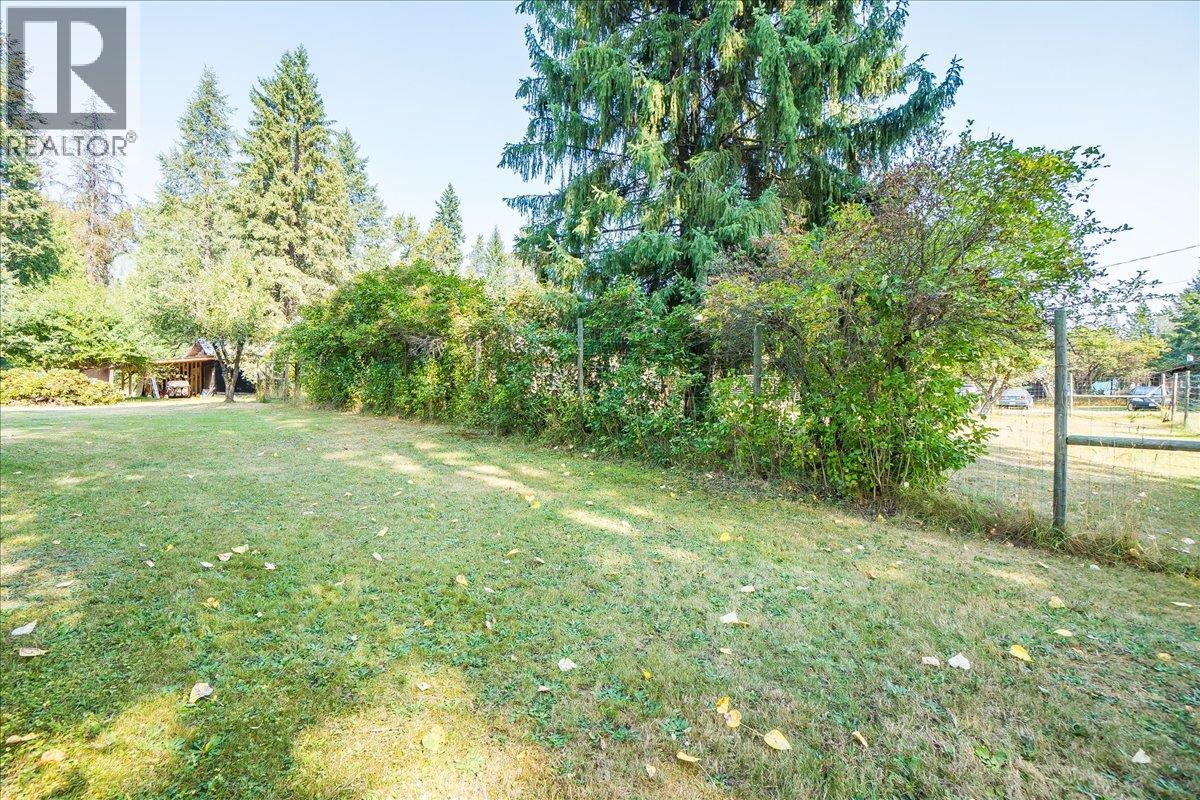 3710 Ladybird Road, Krestova, British Columbia  V0G 1H2 - Photo 65 - 10399750