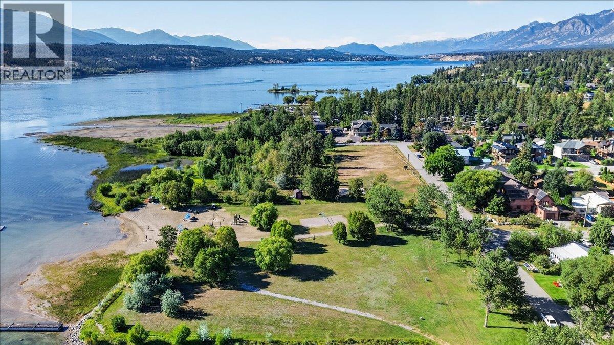 1808 Tretheway Road, Windermere, British Columbia  V0B 2L2 - Photo 8 - 10398798