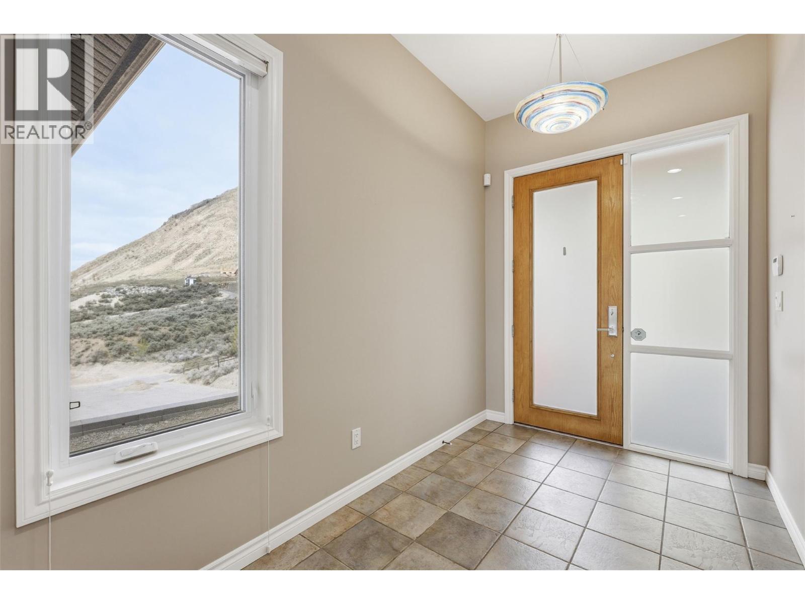 1589 Golf Ridge Drive, Kamloops, British Columbia  V2H 0A5 - Photo 4 - 10399903