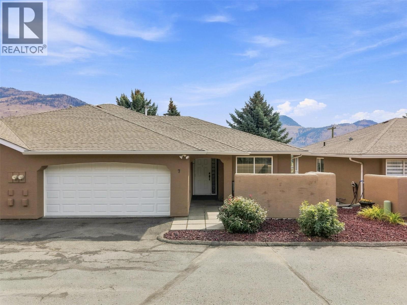 810 Anderson Terrace Unit# 7, Kamloops, British Columbia  V2B 6E2 - Photo 1 - 10399782