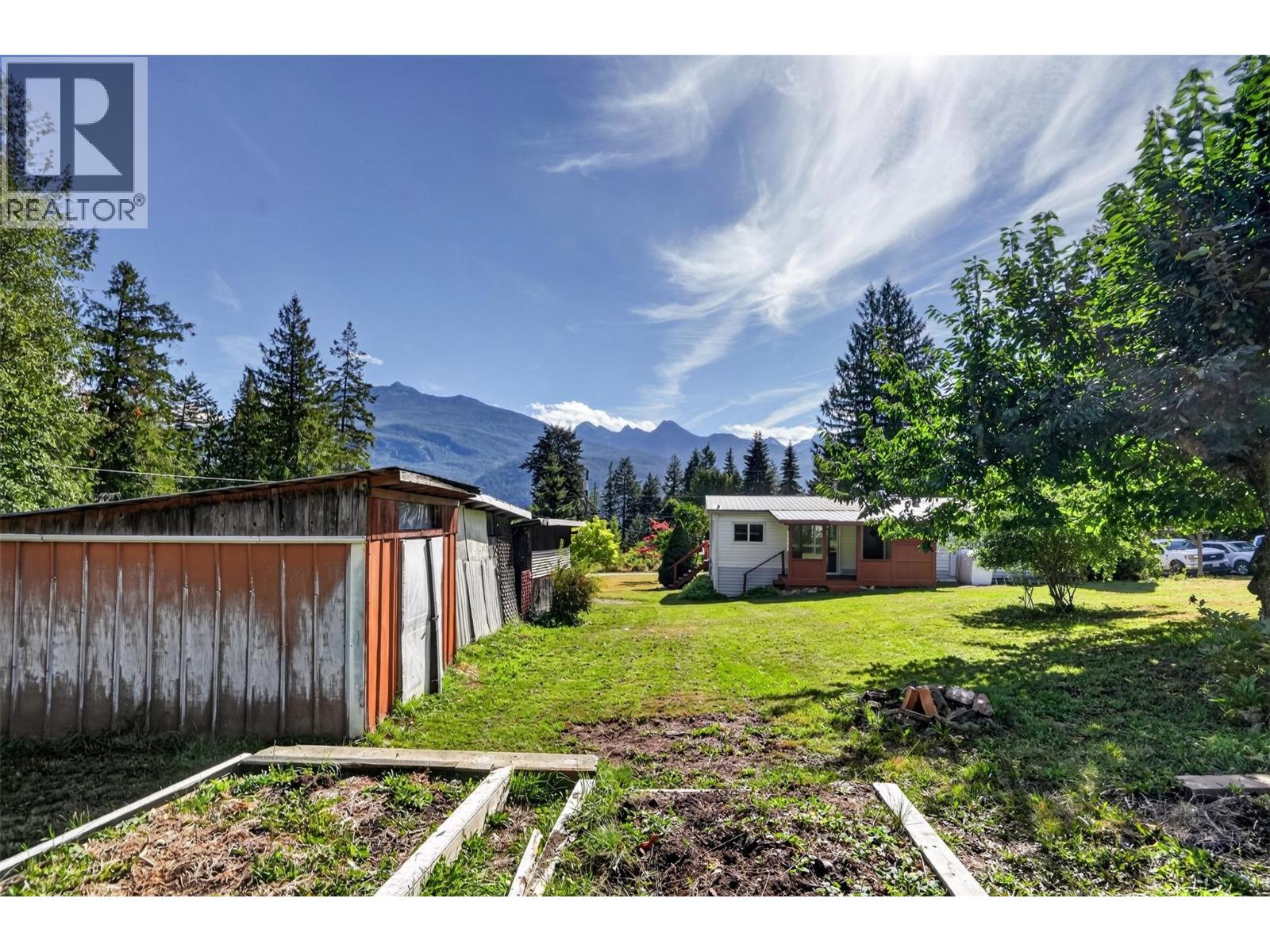 149 8th Street, Kaslo, British Columbia  V0G 1M0 - Photo 40 - 10399704