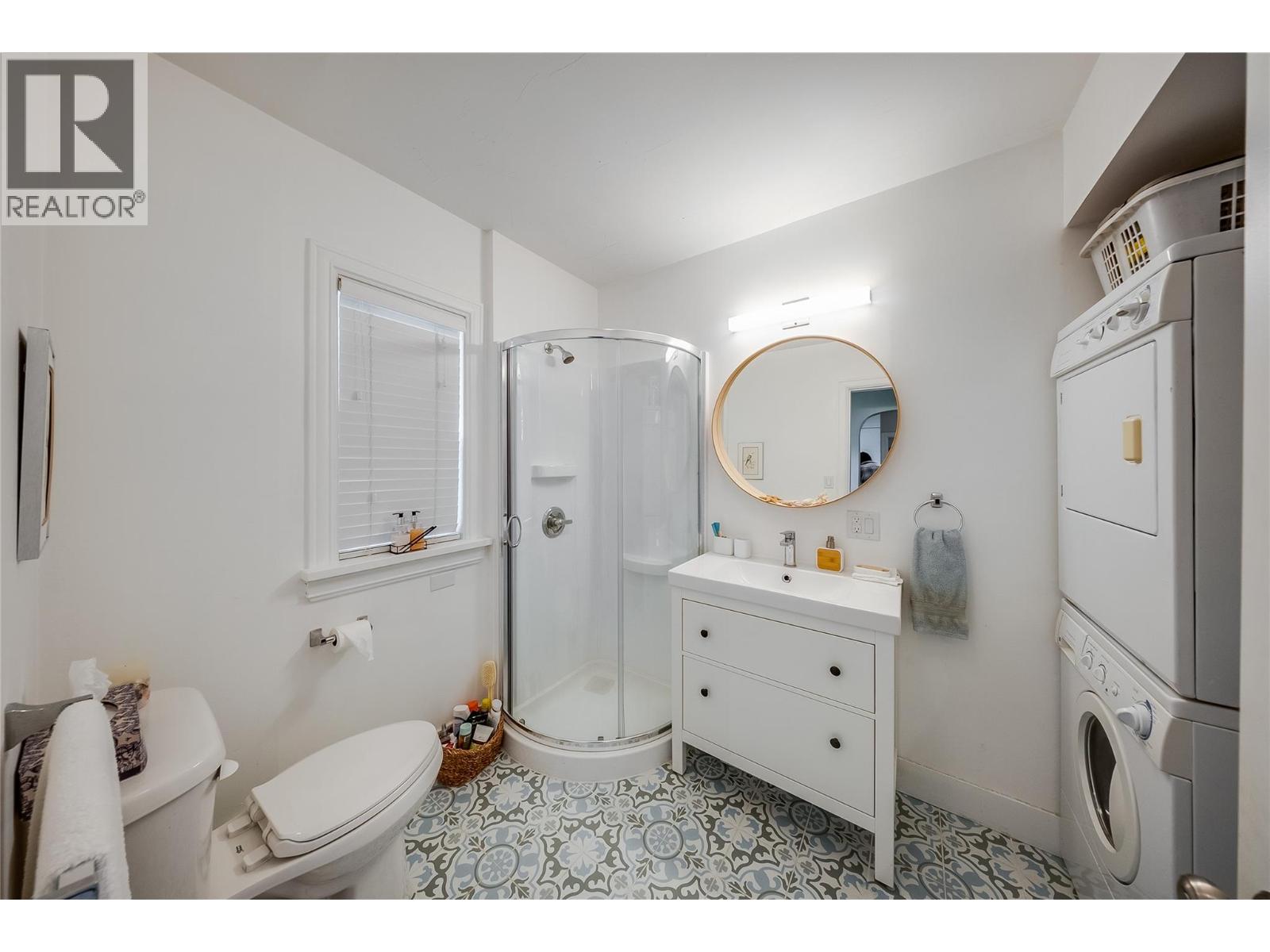 204 Diana Crescent, Trail, British Columbia  V1R 1A3 - Photo 20 - 10399688
