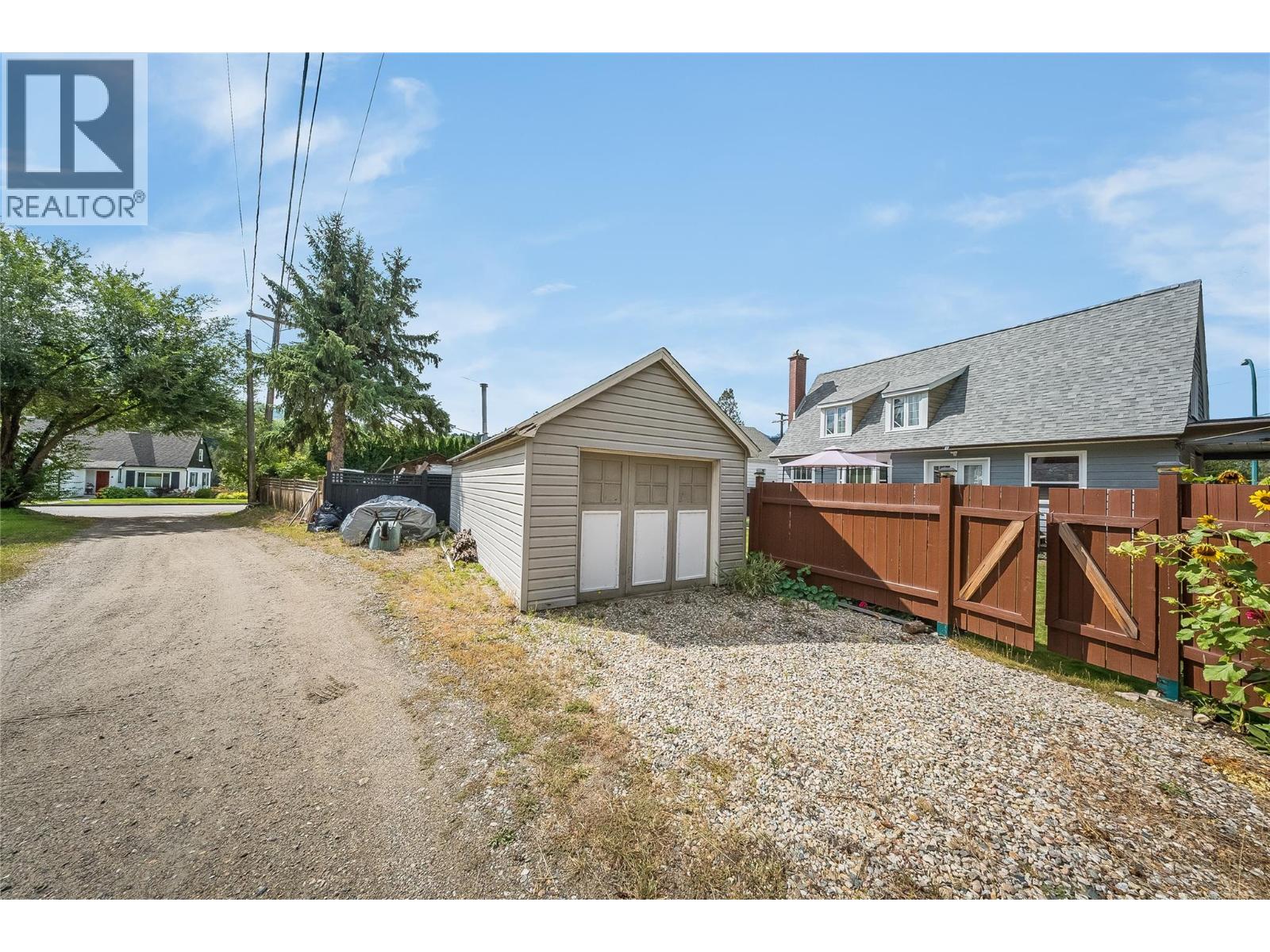 204 Diana Crescent, Trail, British Columbia  V1R 1A3 - Photo 41 - 10399688