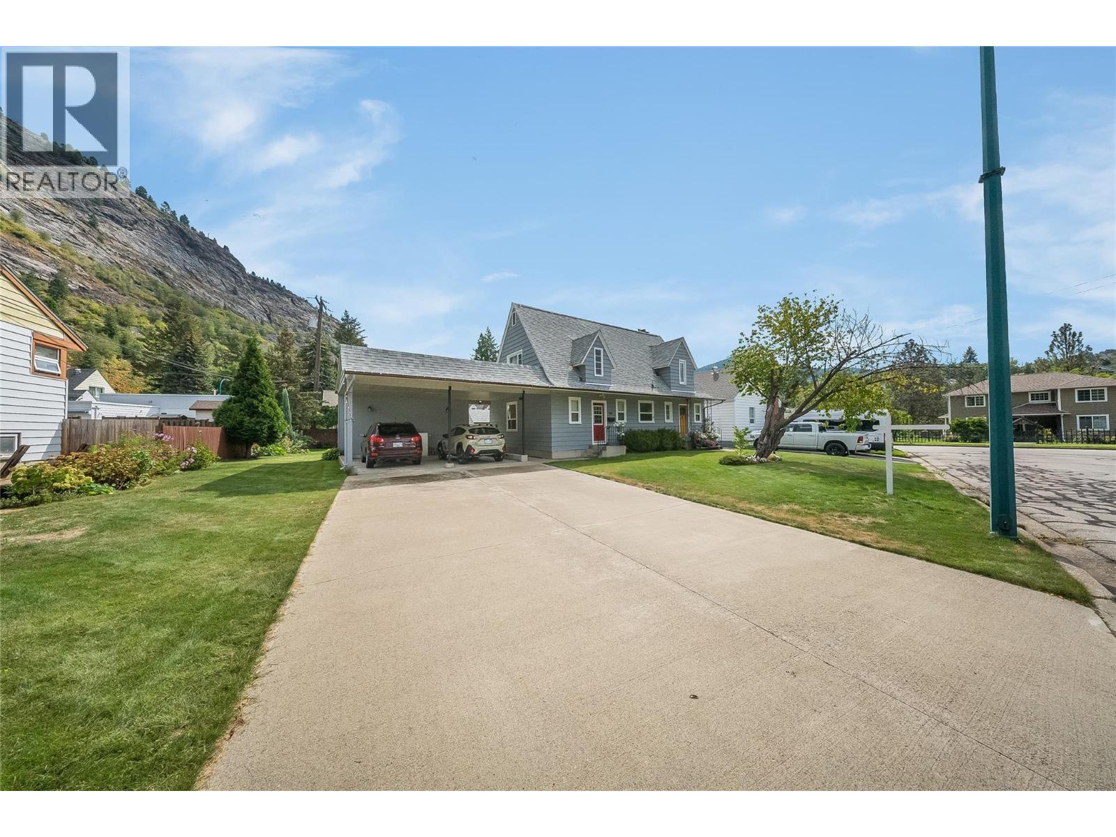 204 Diana Crescent, Trail, British Columbia  V1R 1A3 - Photo 45 - 10399688