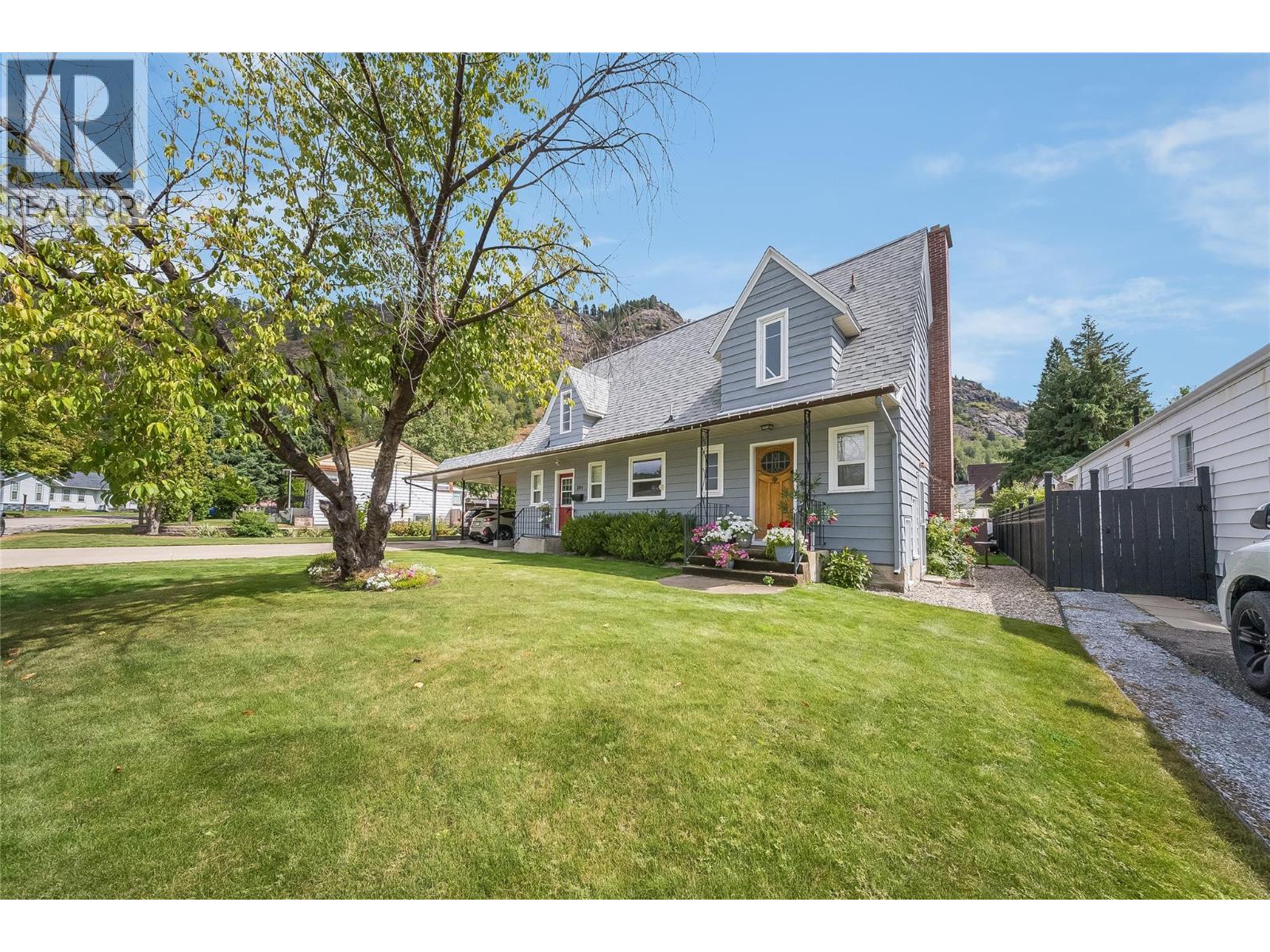 204 Diana Crescent, Trail, British Columbia  V1R 1A3 - Photo 48 - 10399688