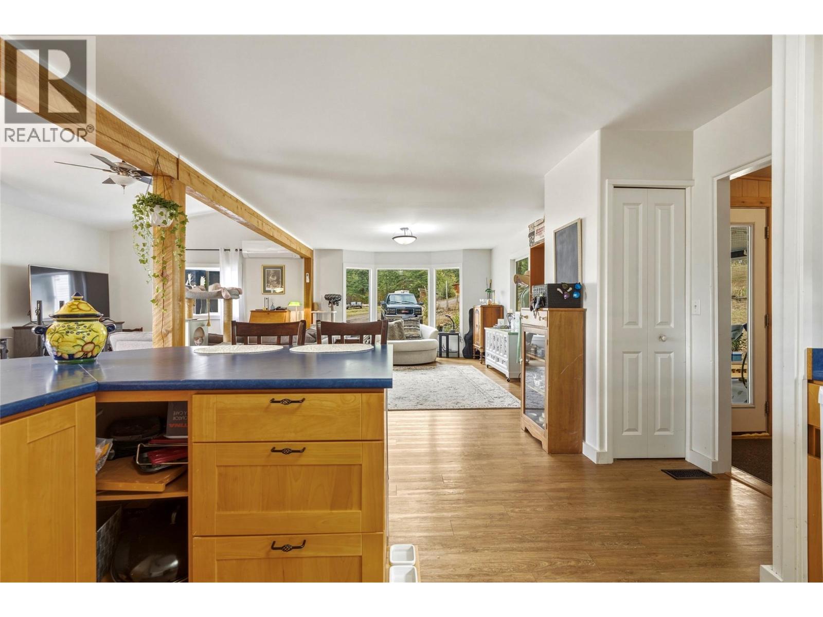 2433 Sherry Road, White Lake, British Columbia  V0E 2W1 - Photo 6 - 10397296
