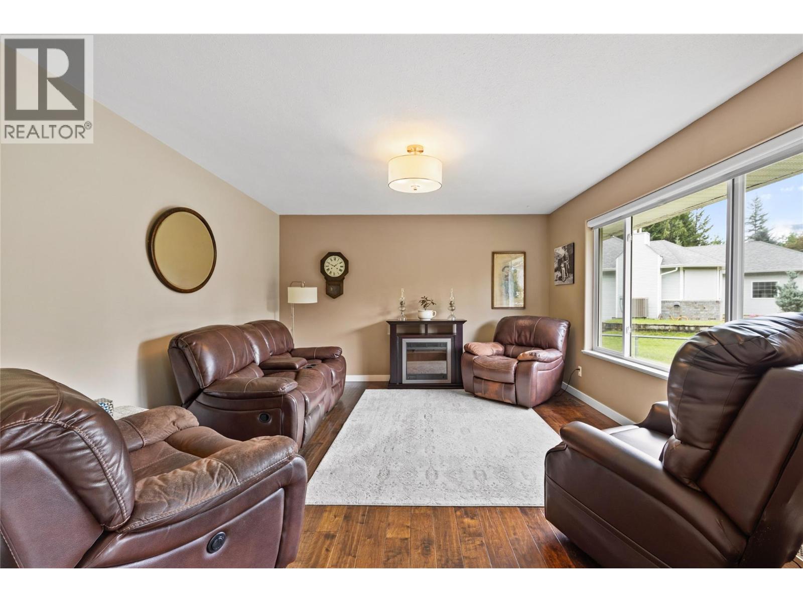 325 Wyndhaven Drive, Clearwater, British Columbia  V0E 1N1 - Photo 10 - 10397275