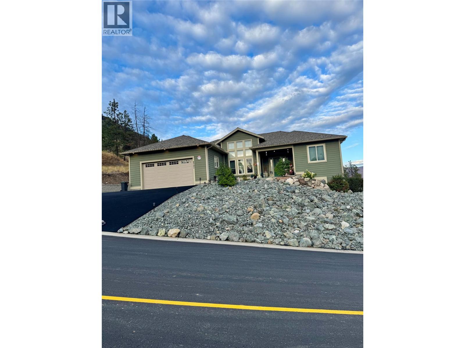 2701 Peregrine Way, Merritt, British Columbia  V1K 0B4 - Photo 1 - 10399858