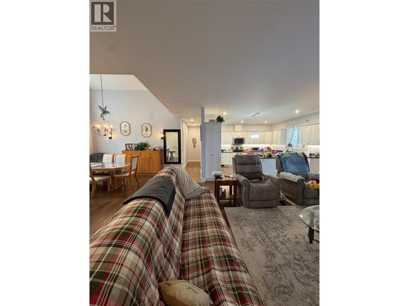 2701 Peregrine Way, Merritt, British Columbia  V1K 0B4 - Photo 11 - 10399858
