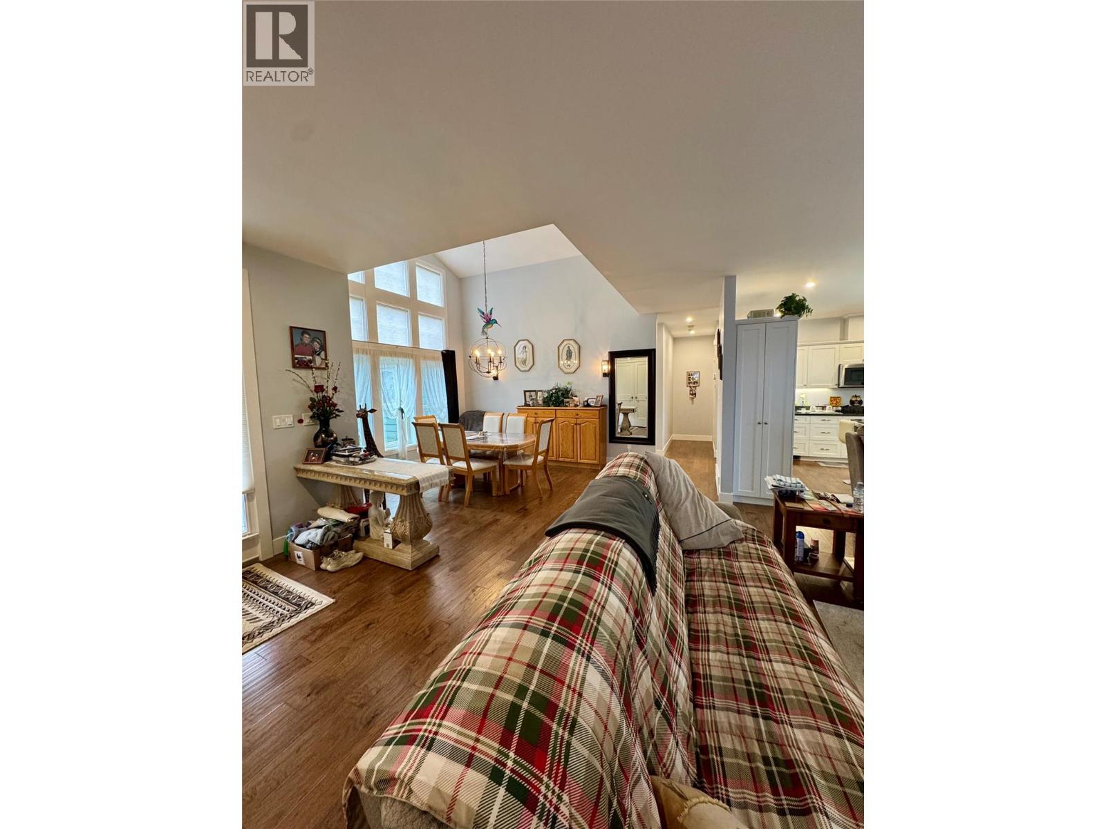 2701 Peregrine Way, Merritt, British Columbia  V1K 0B4 - Photo 12 - 10399858