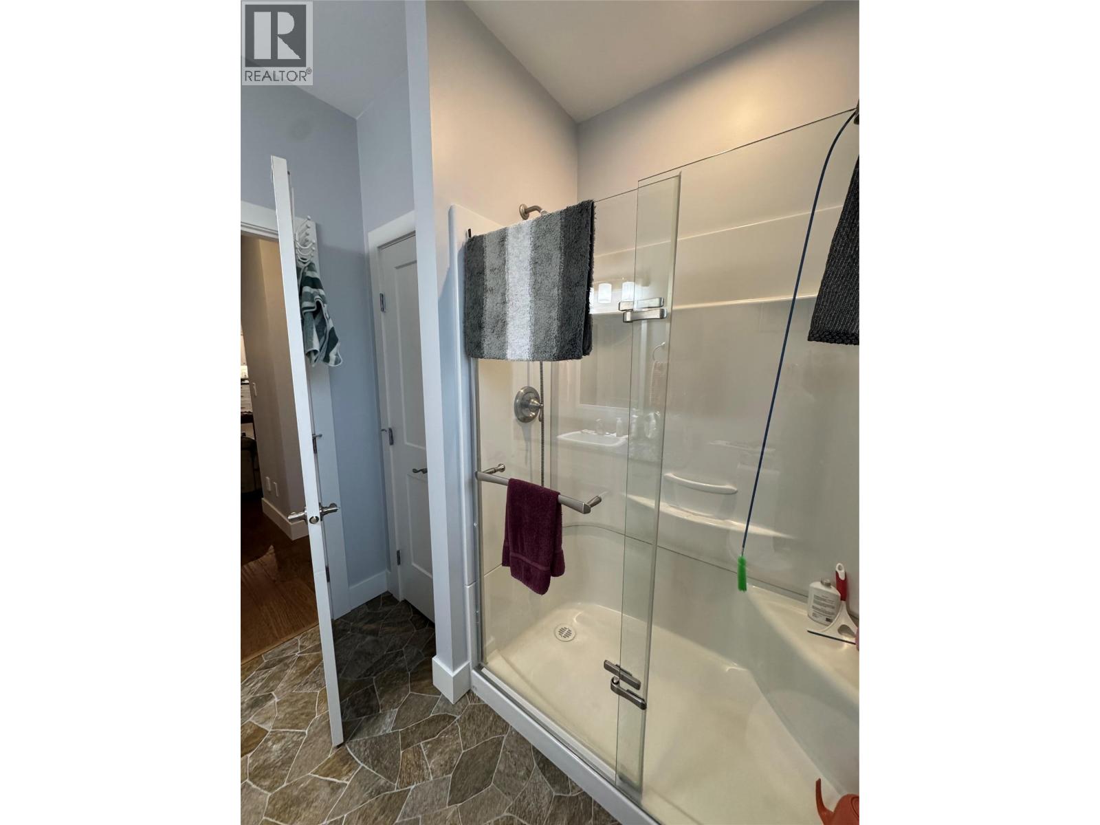 2701 Peregrine Way, Merritt, British Columbia  V1K 0B4 - Photo 20 - 10399858