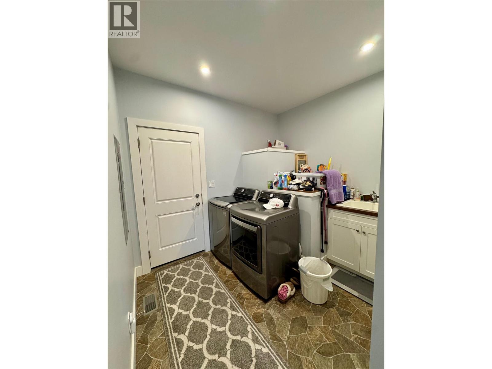 2701 Peregrine Way, Merritt, British Columbia  V1K 0B4 - Photo 24 - 10399858
