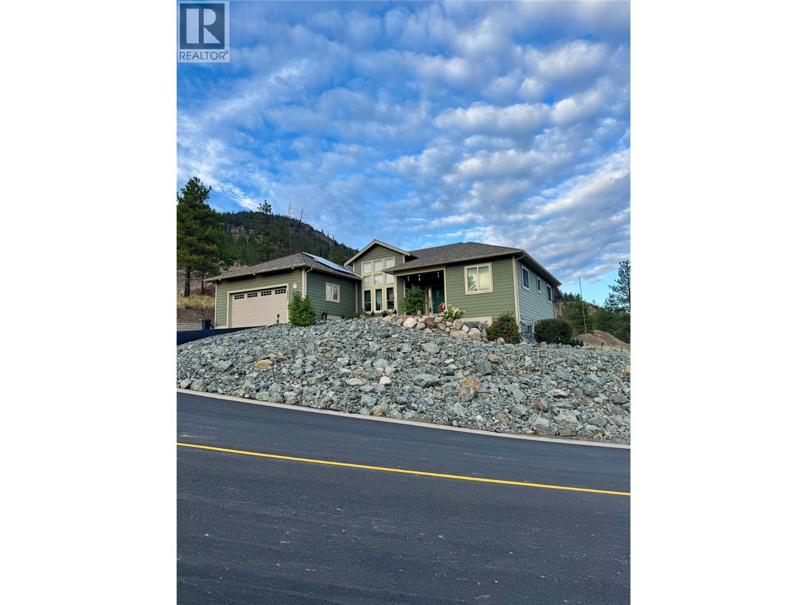 2701 Peregrine Way, Merritt, British Columbia  V1K 0B4 - Photo 32 - 10399858