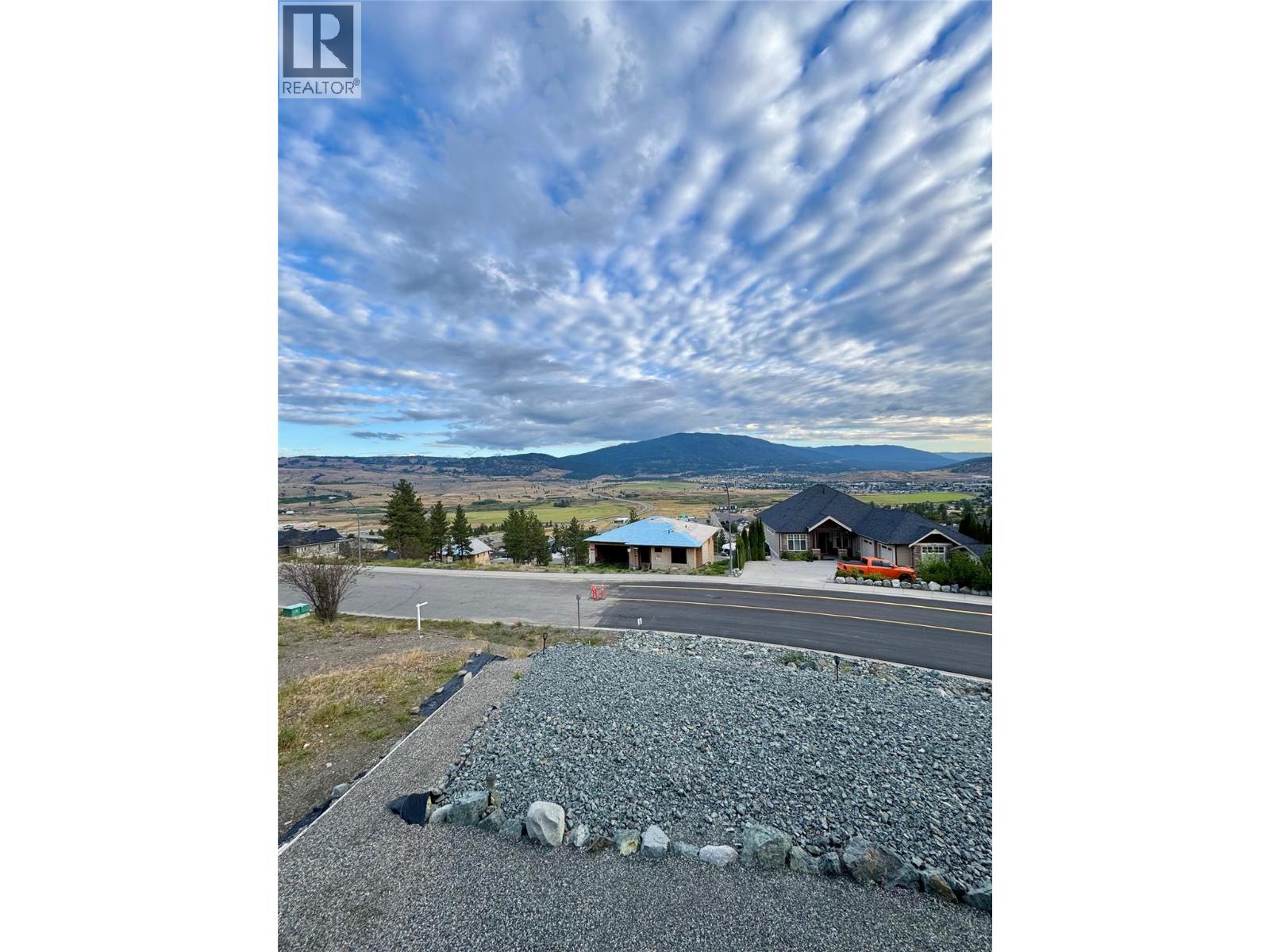 2701 Peregrine Way, Merritt, British Columbia  V1K 0B4 - Photo 40 - 10399858
