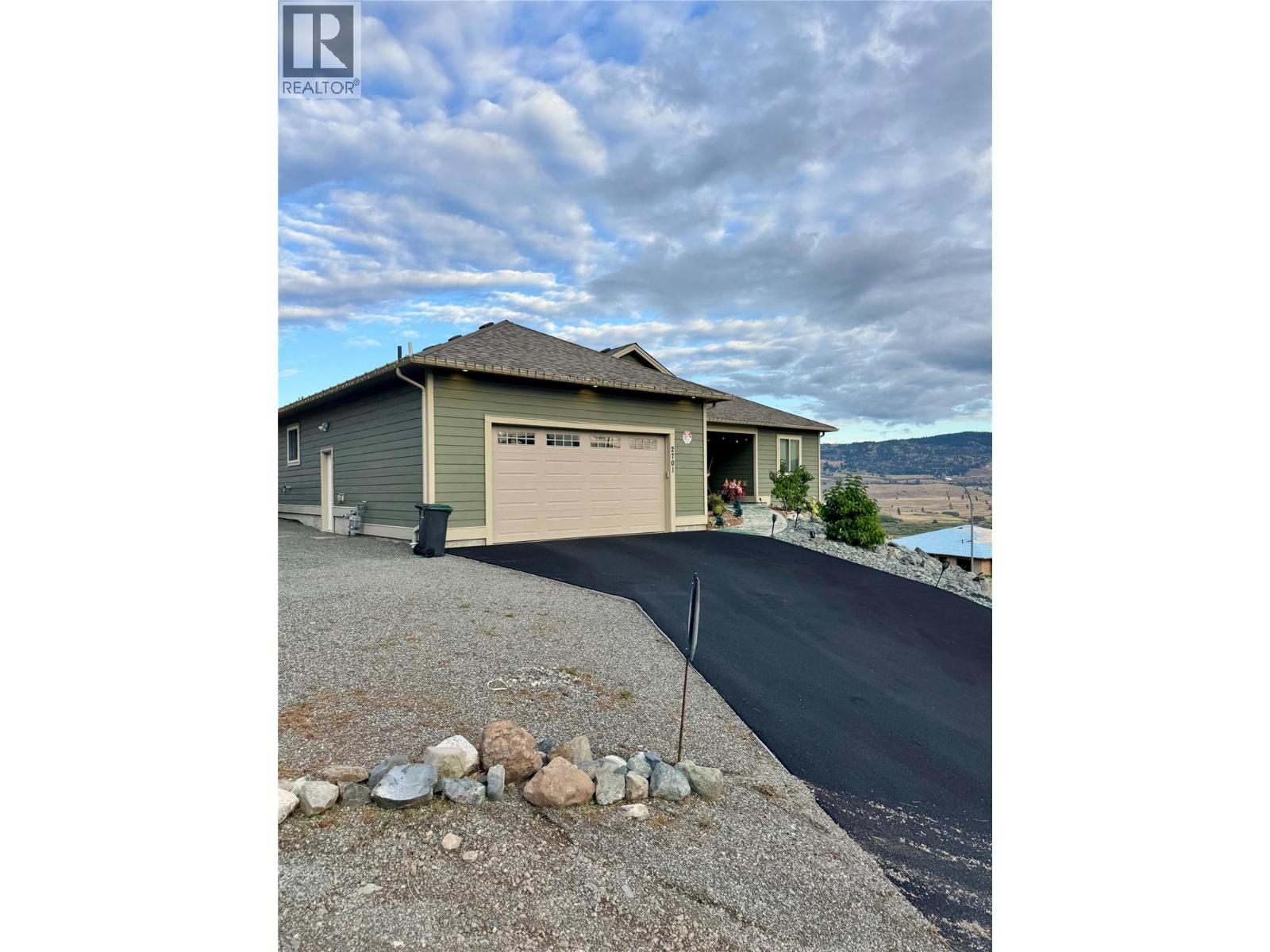2701 Peregrine Way, Merritt, British Columbia  V1K 0B4 - Photo 46 - 10399858