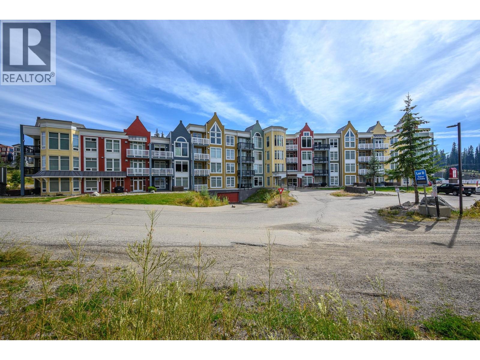 30 Monashee Road Unit# 208, Silver Star, British Columbia  V1B 3M1 - Photo 2 - 10399828