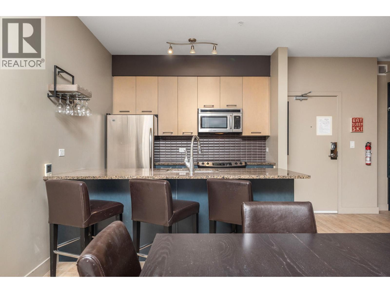30 Monashee Road Unit# 208, Silver Star, British Columbia  V1B 3M1 - Photo 6 - 10399828