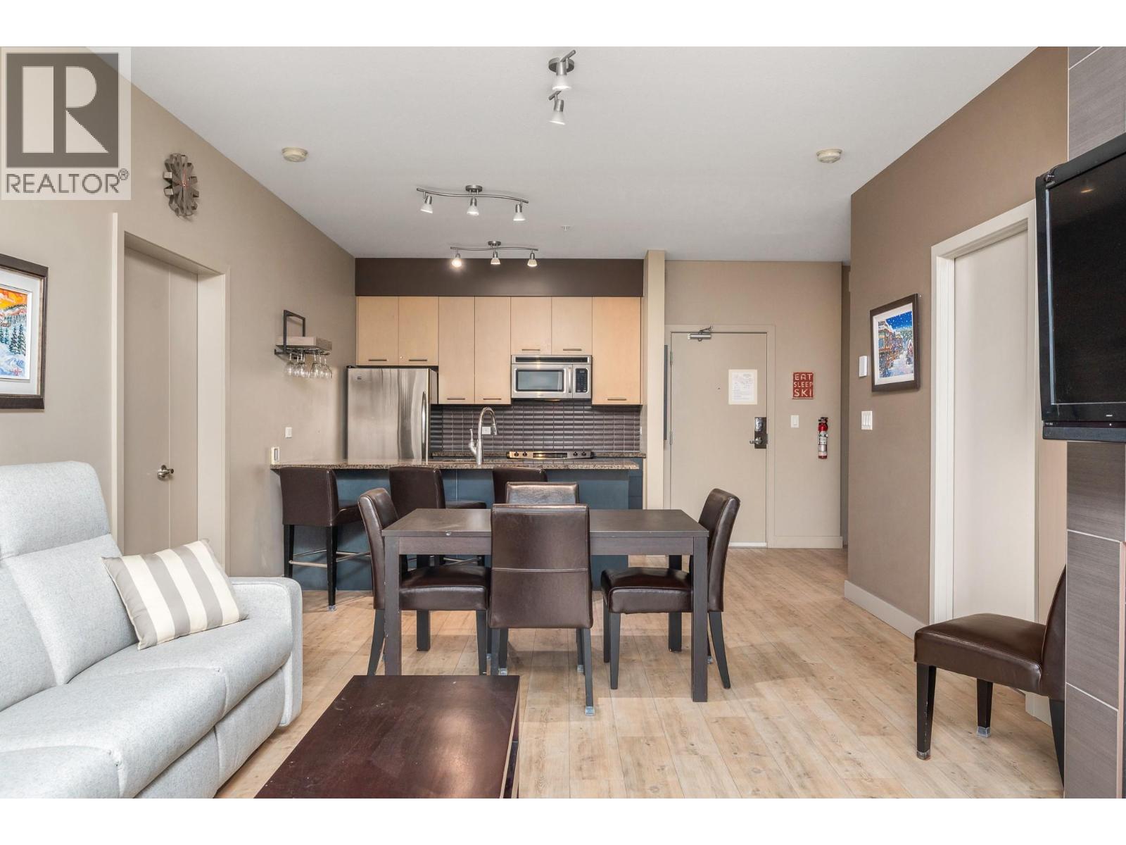 30 Monashee Road Unit# 208, Silver Star, British Columbia  V1B 3M1 - Photo 7 - 10399828