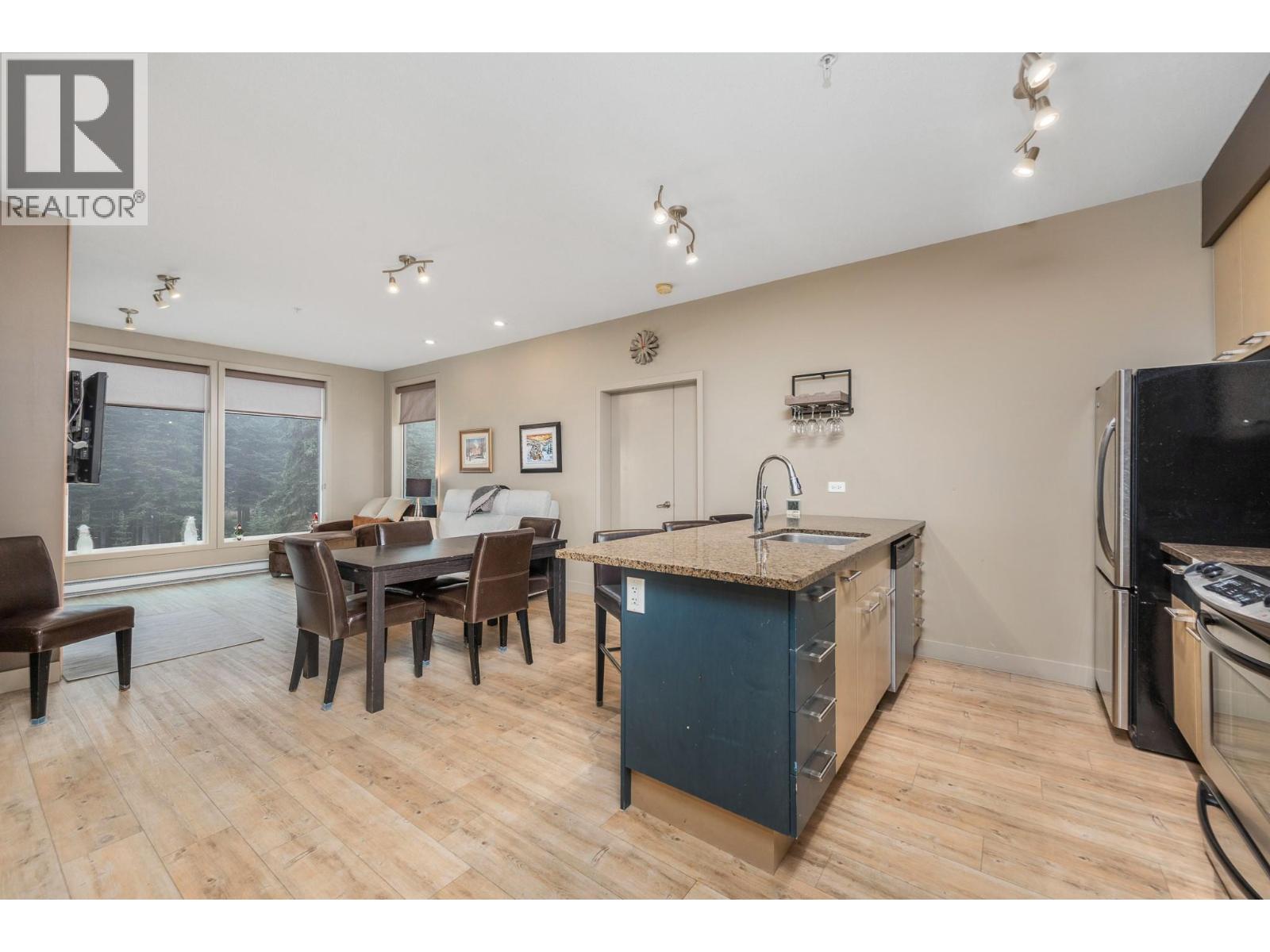 30 Monashee Road Unit# 208, Silver Star, British Columbia  V1B 3M1 - Photo 8 - 10399828