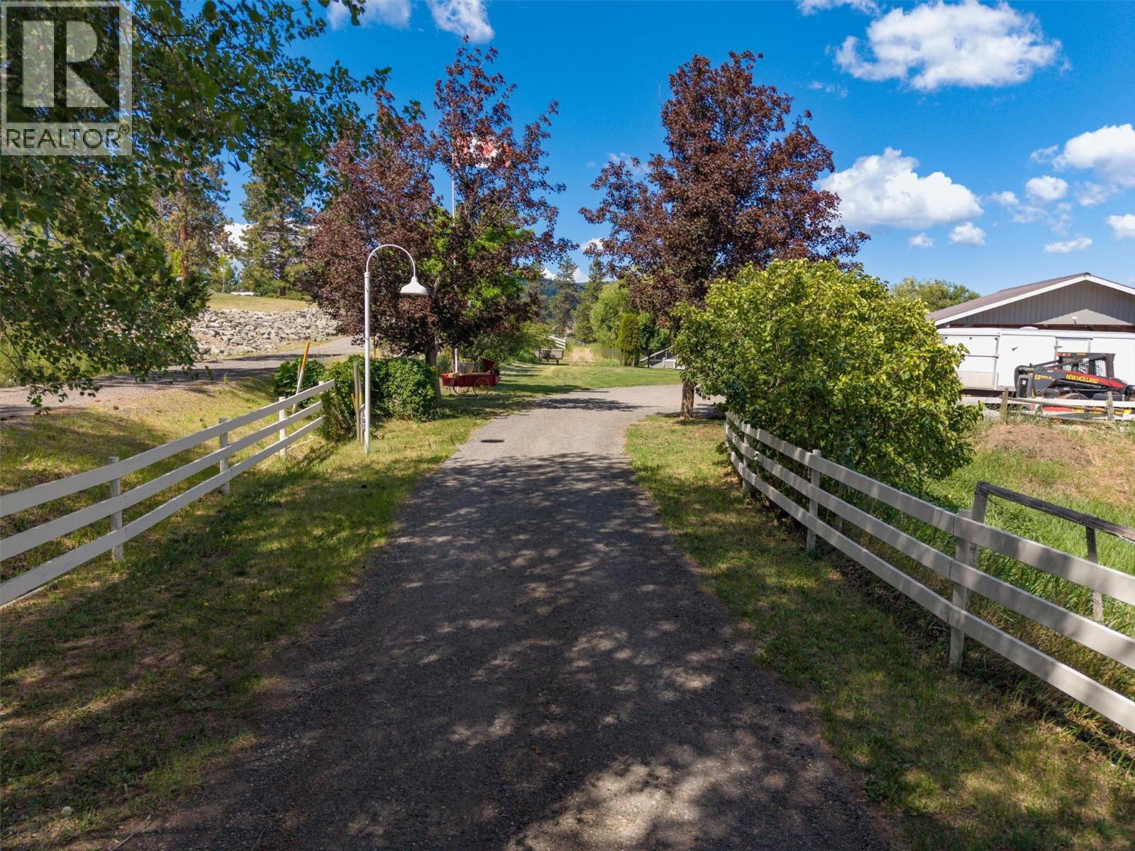 895 Coldwater Road, Merritt, British Columbia  V1K 1B8 - Photo 8 - 10399823