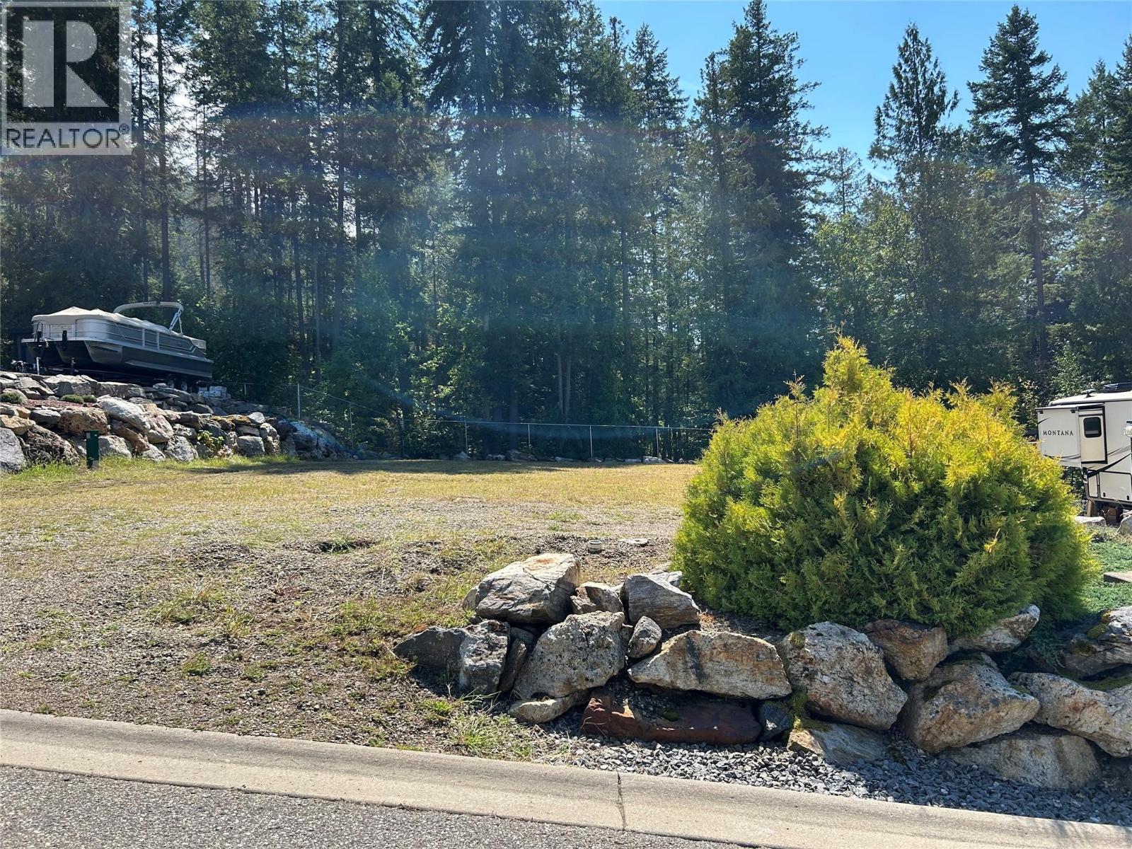 8253 97a Highway Lot# 5, Mara, British Columbia  V0E 2K0 - Photo 2 - 10399797