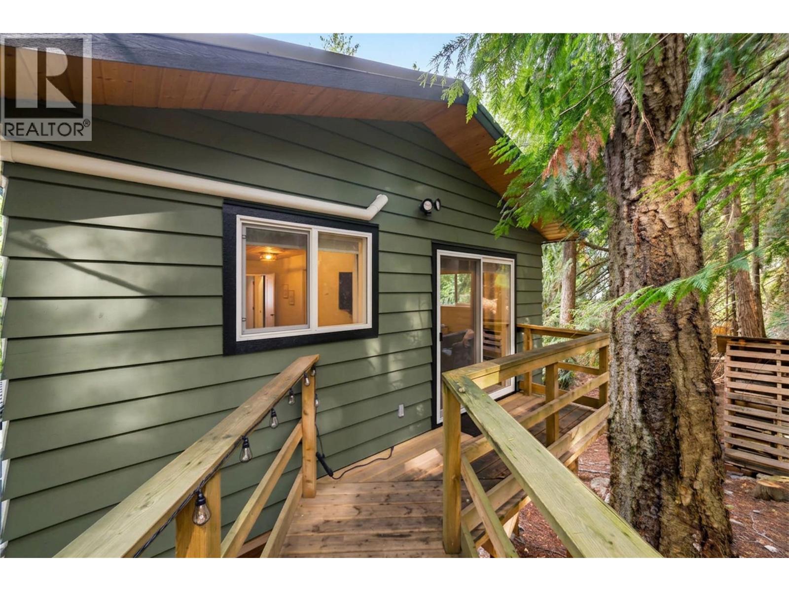 2226 Blind Bay Road, Blind Bay, British Columbia  V0E 1H2 - Photo 75 - 10399529