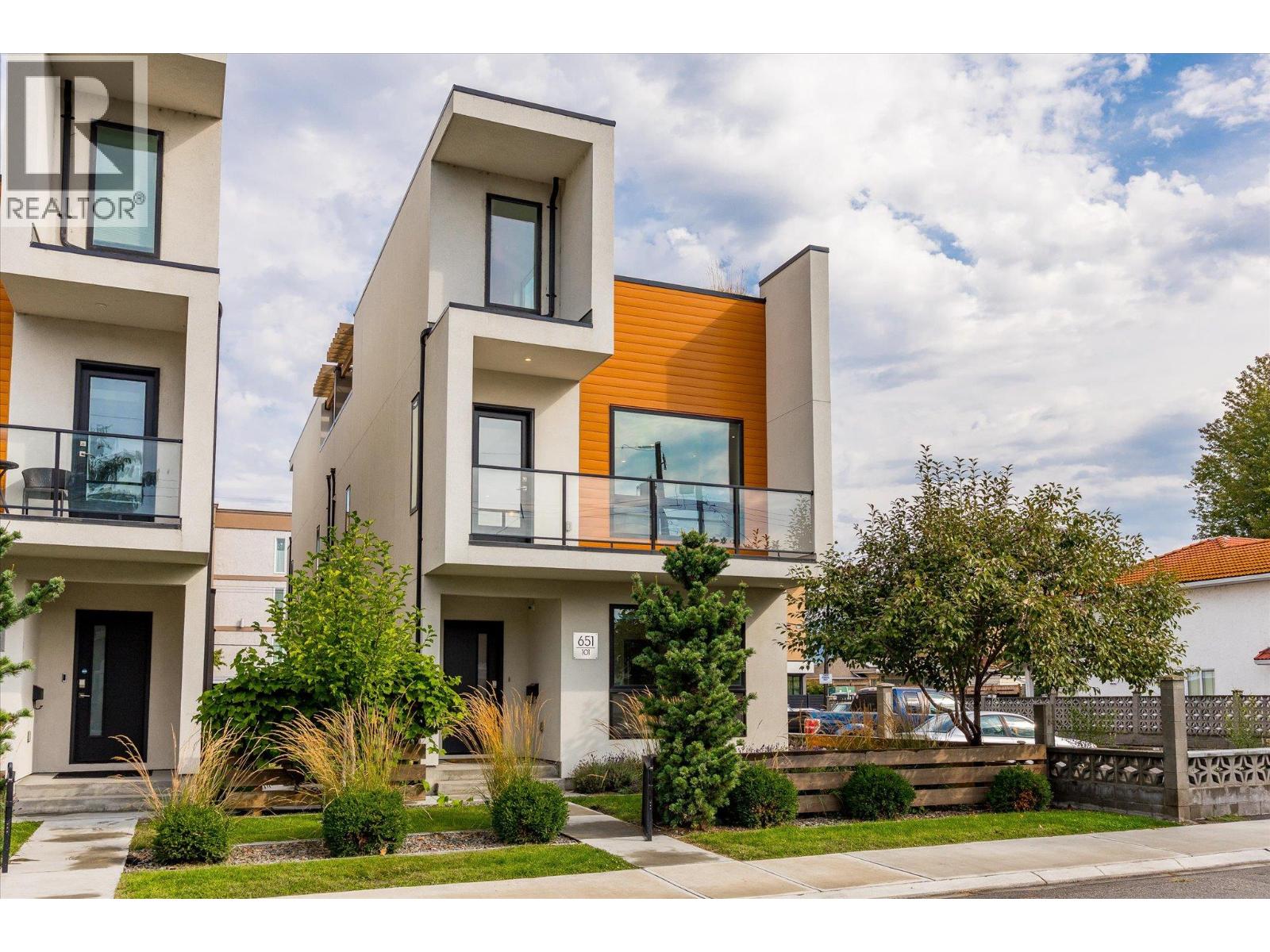 651 Churchill Avenue Unit# 101, Penticton, British Columbia  V2A 1E2 - Photo 1 - 10399685